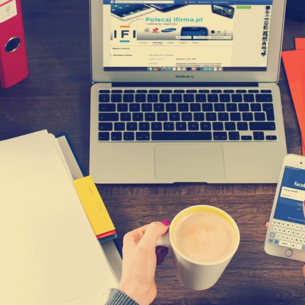 How to Use Social Media to Promote Your Startup and Build Your Brand