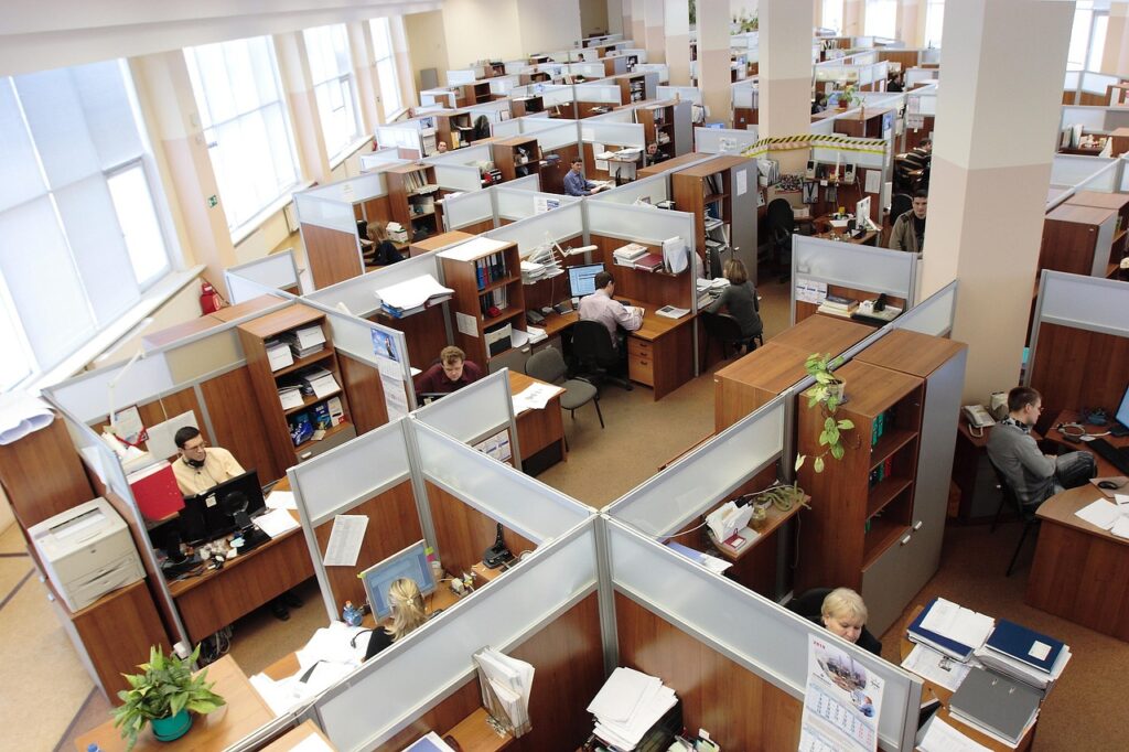 How to Provide Benefits to Employees of a Small Business