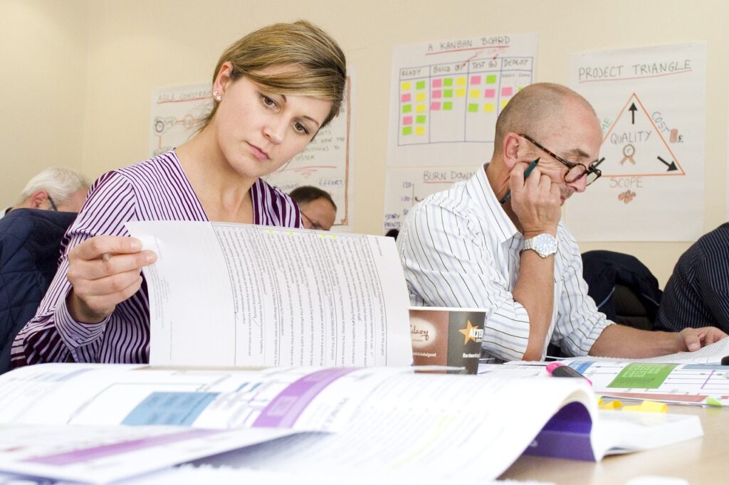 How to Network and Collaborate With Other Entrepreneurs and Startups